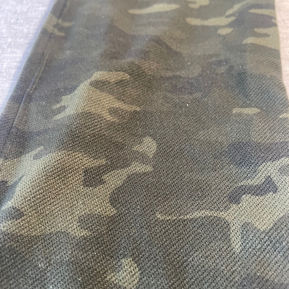 Spanx Look At Me Now Seamless Camo Leggings Green High Waisted XS/TP Camouflage - Picture 2 of 10